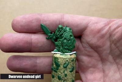 Dwarven undead girl