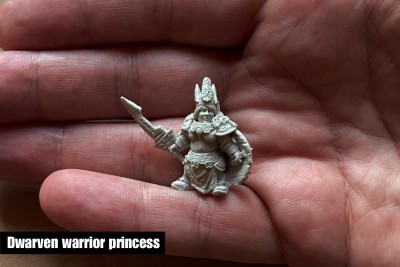 Dwarven warrior princess
